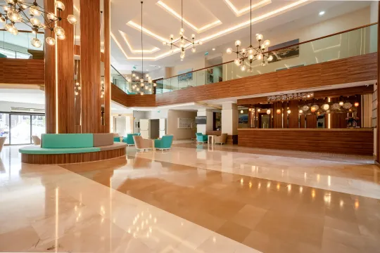 GREEN BAY RESORT-SPA Lobby