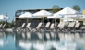 GREEN GARDEN RESORT-SPA Pools & Beach