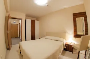 GREEN LIFE FAMILY APARTMENTS Rooms