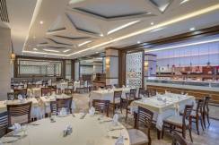 GREEN MAX HOTEL Restaurants