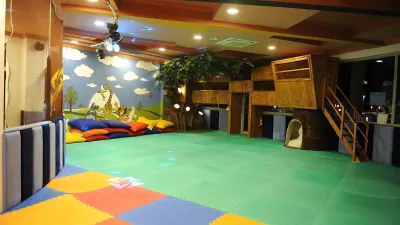 GREEN NATURE DIAMOND Mini Club