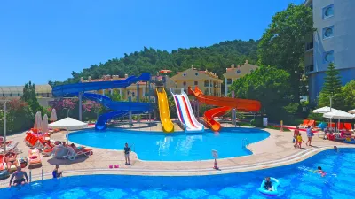 GREEN NATURE RESORT AND SPA Activities