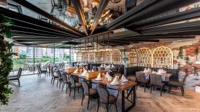 GREENWOOD SUITES RESORT (ex.SHERWOOD SUITES RESORT) Restaurants