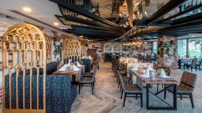 GREENWOOD SUITES RESORT (ex.SHERWOOD SUITES RESORT) Restaurants