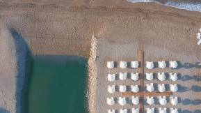 GREENWOOD SUITES RESORT (ex.SHERWOOD SUITES RESORT) Pools & Beach