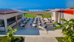 GREENWOOD SUITES RESORT (ex.SHERWOOD SUITES RESORT) Restaurants