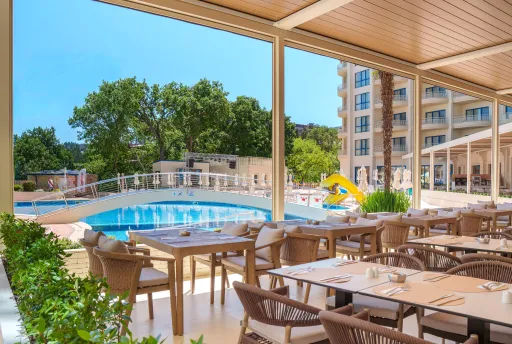GRIFID CLUB HOTEL ARABELLA Pools & Beach