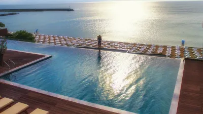 GRIFID HOTEL ENCANTO BEACH Pools & Beach