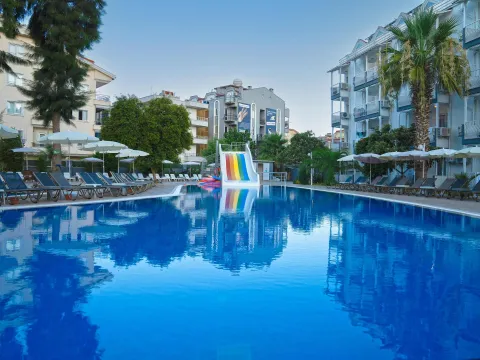 HALICI HOTEL Pools & Beach