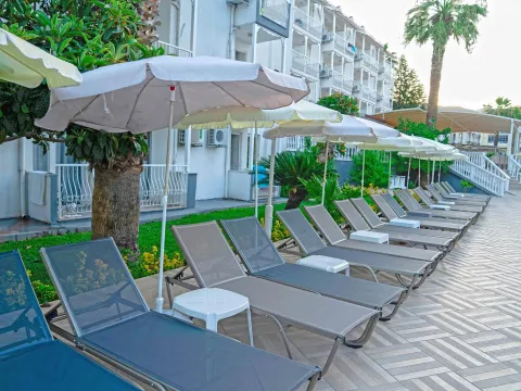 HALICI HOTEL Pools & Beach