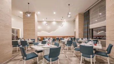 HAYDARPASHA PALACE Restaurants