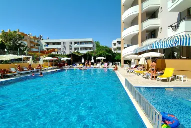 HEDEF KLEOPATRA HOTEL Pools & Beach