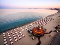 HELENA SANDS Pools & Beach
