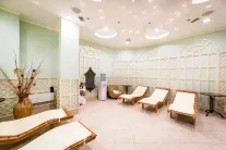 HELENA SANDS Spa
