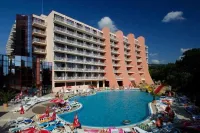 STAY FLEX BY HELIOS Pools & Beach