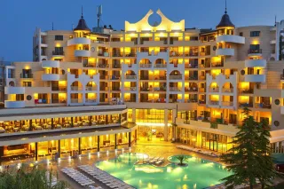 HI HOTELS IMPERIAL RESORT Pools & Beach
