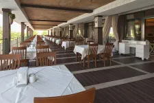 HI HOTELS IMPERIAL RESORT Restaurants
