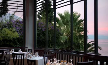 HILLSIDE BEACH CLUB Restaurants