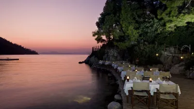 HILLSIDE BEACH CLUB Restaurants
