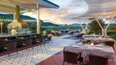 HILTON DALAMAN SARIGERME RESORT AND SPA Restaurants