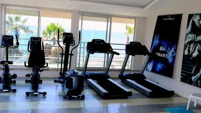 HOLIDAY GARDEN RESORT Activities