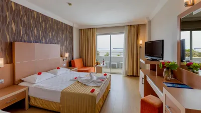 HOLIDAY GARDEN RESORT Rooms