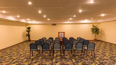 HOLIDAY PARK RESORT Meetings
