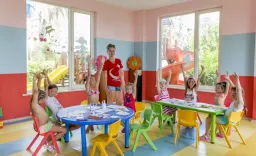 HOLIDAY PARK RESORT Mini Club