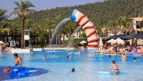 HOLIDAY VILLAGE TURKIYE Pools & Beach