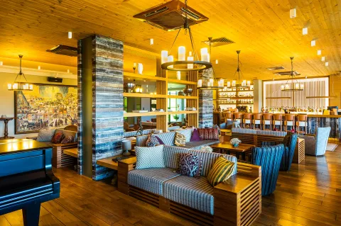 HOT SPRINGS MEDICAL - SPA HOTEL Lobby