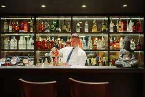 HOTEL ADMIRAL Bars