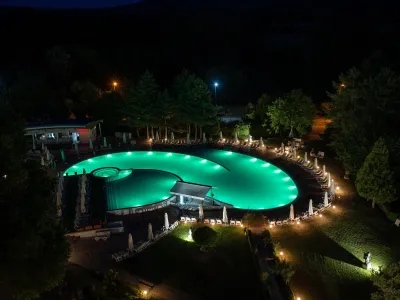 HOTEL HISSAR SPA COMPLEX Pools & Beach