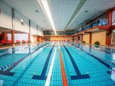 HOTEL HISSAR SPA COMPLEX Pools & Beach