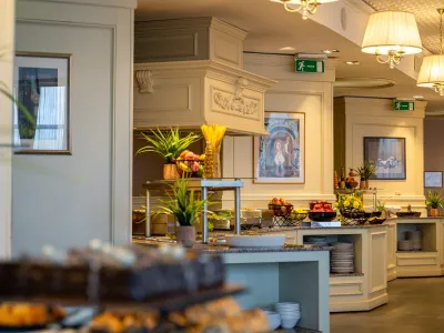 HOTEL HISSAR SPA COMPLEX Restaurants