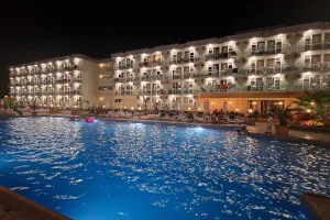 HOTEL KOTVA Pools & Beach