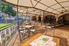 HOTEL KOTVA Restaurants