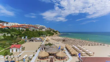 HOTEL LAGUNA SPA Pools & Beach