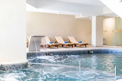 HOTEL LAGUNA SPA Pools & Beach