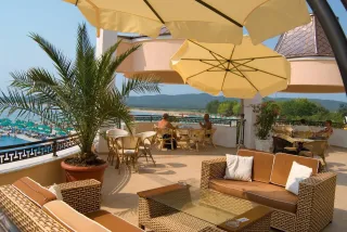 HOTEL MARINA BEACH Bars