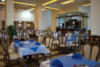 HOTEL MARINA BEACH Restaurants