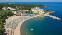 HOTEL MARINA BEACH Pools & Beach