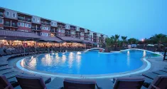 CLUB YALI RESORT Pools & Beach