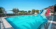 CLUB YALI RESORT Pools & Beach