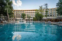 HVD CLUB BOR Pools & Beach