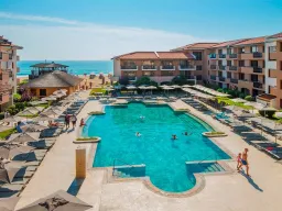 HVD CLUB HOTEL MIRAMAR Pools & Beach