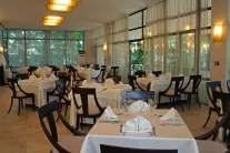 HVD LOTOS HOTEL Restaurants