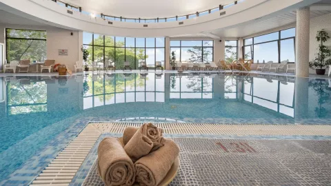 HVD LOTOS HOTEL Pools & Beach