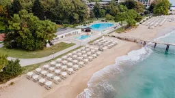 HVD VIVA CLUB HOTEL Pools & Beach
