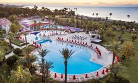 IC HOTELS SANTAI FAMILY RESORT Pools & Beach