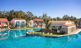 IC HOTELS SANTAI FAMILY RESORT Pools & Beach